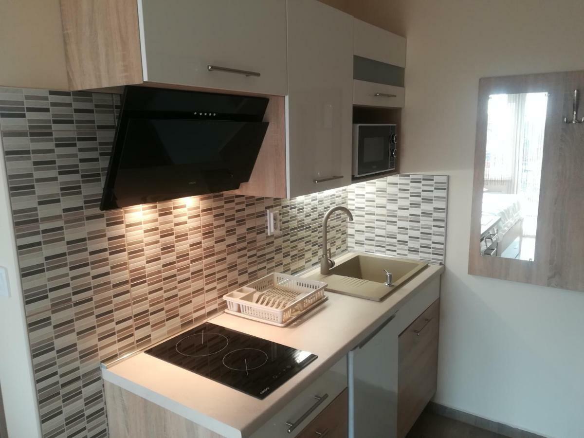 Dream Lux Apartman Hajduszoboszlo Exterior photo